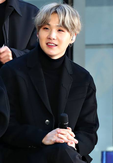 MIN YOONGI